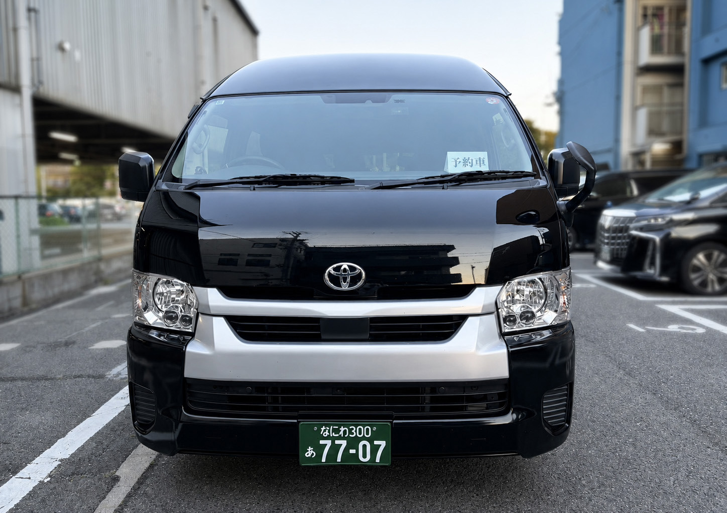 KZ観光のハイヤー車両